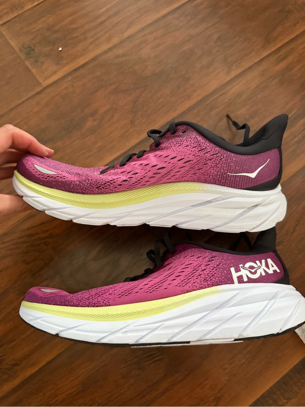 Hoka Women's Clifton 8